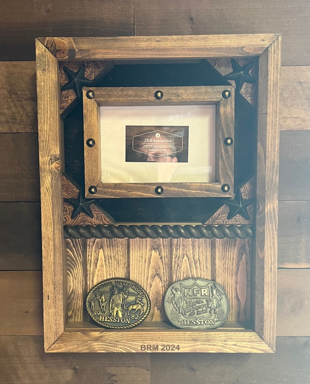 2 Buckle Display Case with 5 x 7 Picture Frame